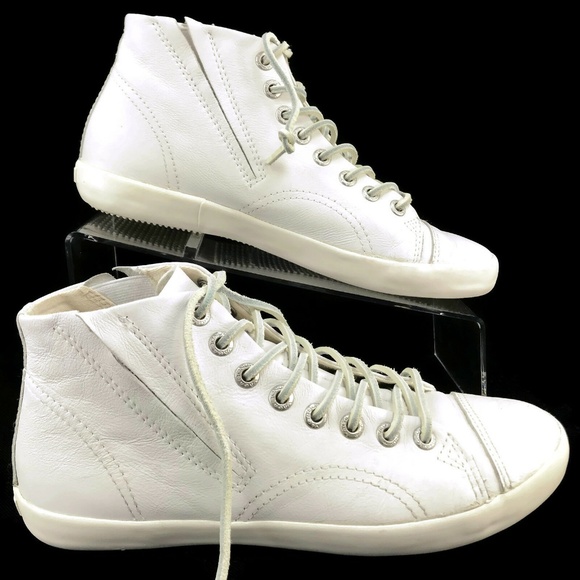 vagabond white trainers